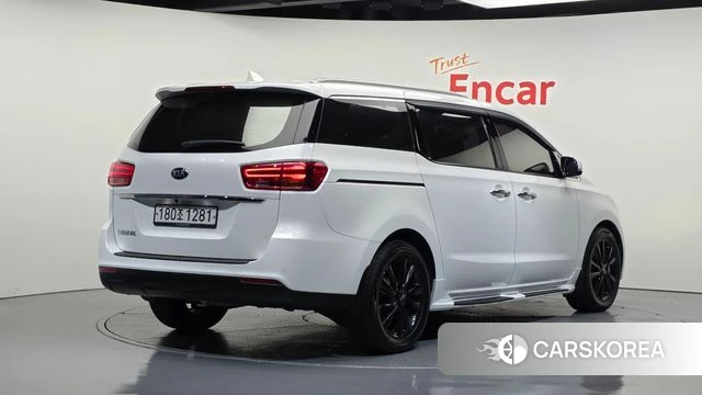 Kia The New Carnival id 5023912 из Кореи 13