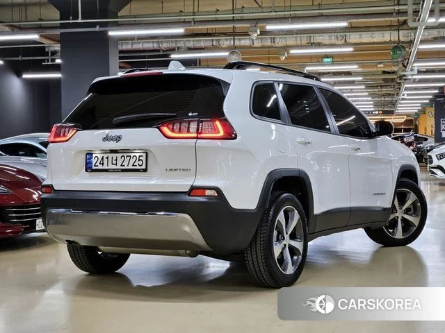Jeep Cherokee (KL) id 3799265 из Кореи 12