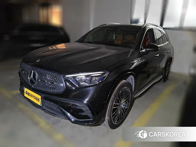 Mercedes-Benz GLC 2023 Черный из Китая, фото 2