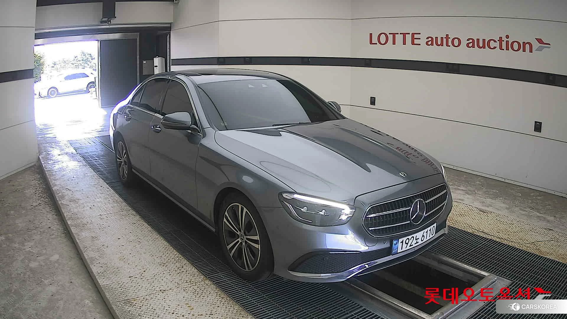 Mercedes-Benz Mercedes-Benz E250 id 4989968 из Кореи 12