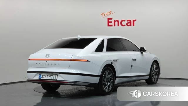 Hyundai Grandeur (GN7) id 5025934 из Кореи 12