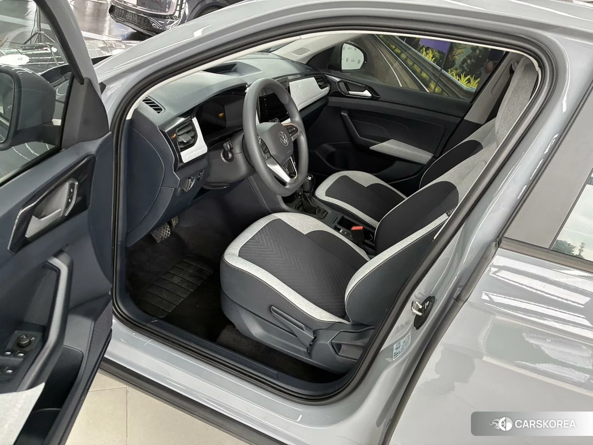 Volkswagen Tharu 2025 Темно-серый из Китая, фото 4