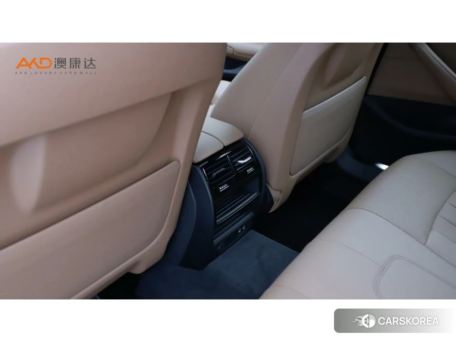 BMW 5 series 2022 Черный из Китая, фото 2