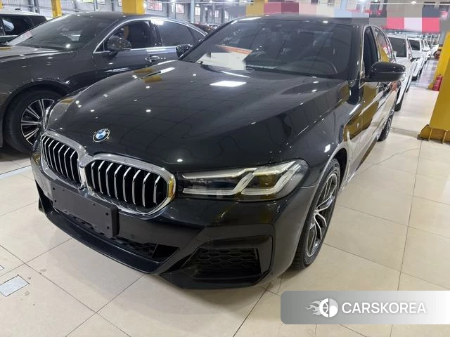 BMW 5 series 2021 Черный из Китая, фото 2