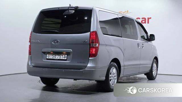 Hyundai The New Grand Starex id 4987482 из Кореи 12