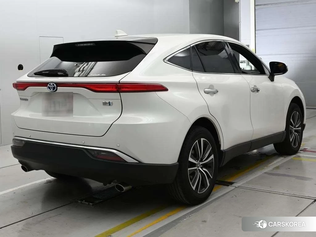 Toyota Harrier 2021 из Японии, фото 2