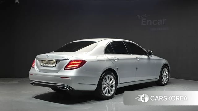 Mercedes-Benz E-Class W213 id 4959563 из Кореи 12