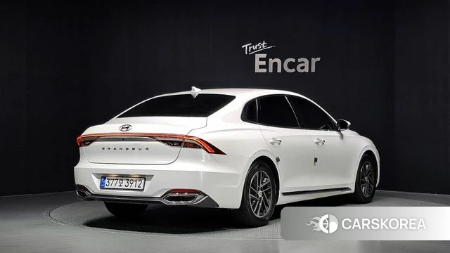 Hyundai The New Grandeur IG id 4687625 из Кореи 12