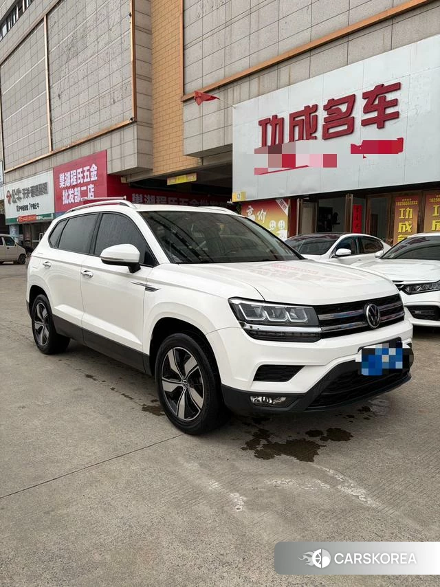 Volkswagen Tharu 2021 Белый из Китая, фото 3