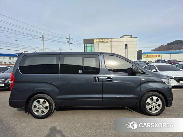 Hyundai The New Grand Starex id 4974422 из Кореи 12