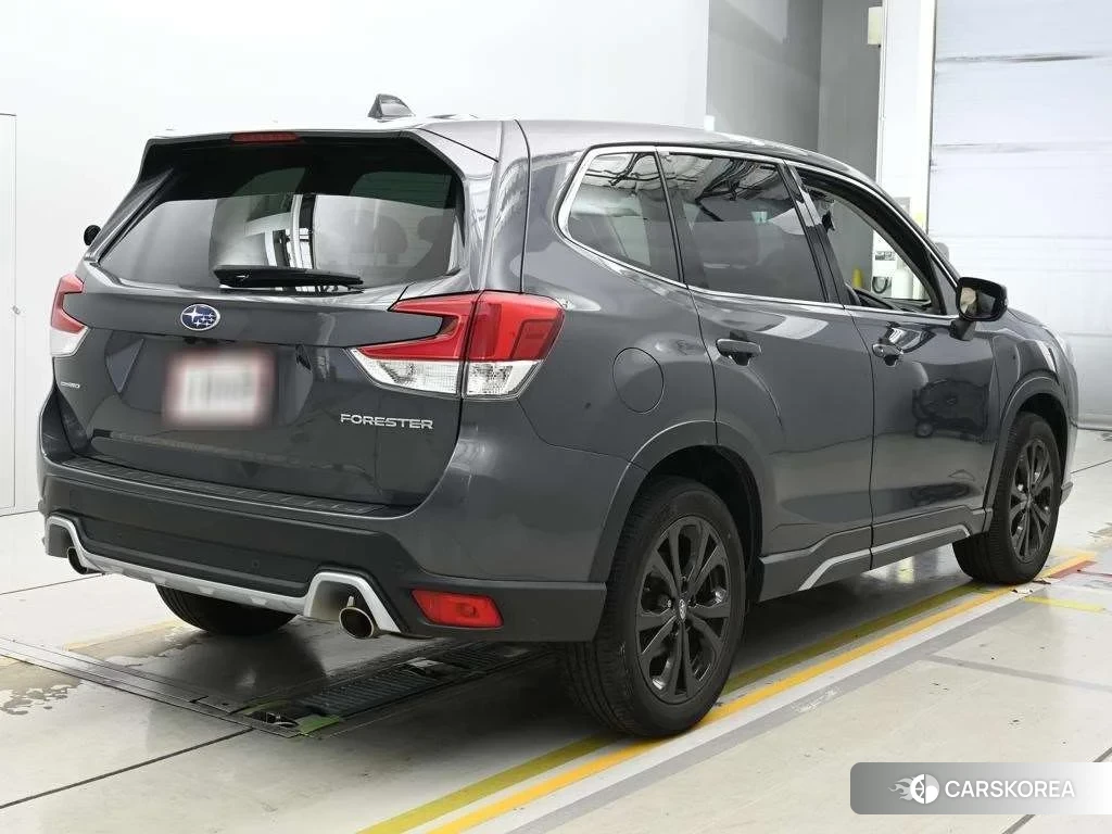 Subaru Forester 2022 из Японии, фото 2