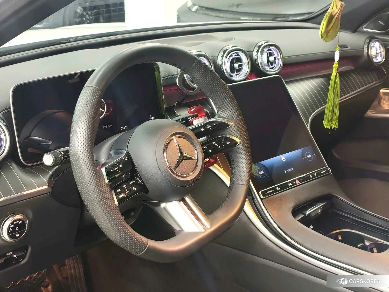 Mercedes-Benz C-class 2023 Белый из Китая, фото 2