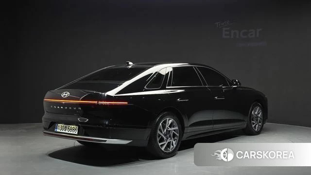Hyundai Grandeur (GN7) id 4985633 из Кореи 12