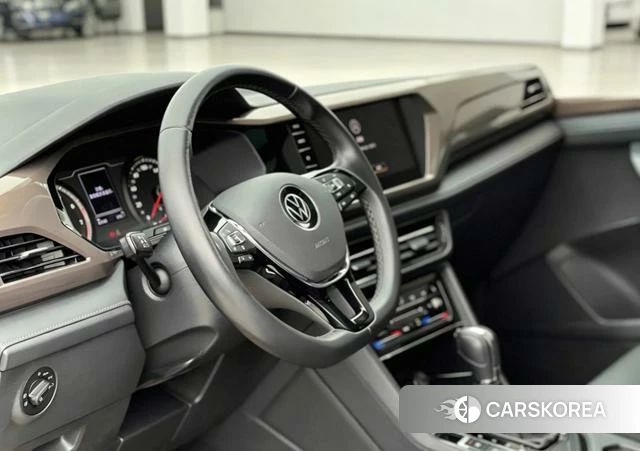 Volkswagen Tharu 2021 Белый из Китая, фото 3