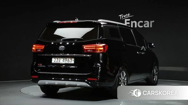 Kia The New Carnival id 3808284 из Кореи 12