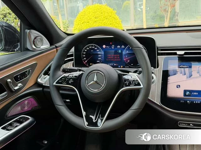 Mercedes-Benz E-Class 2025 Черный из Китая, фото 5