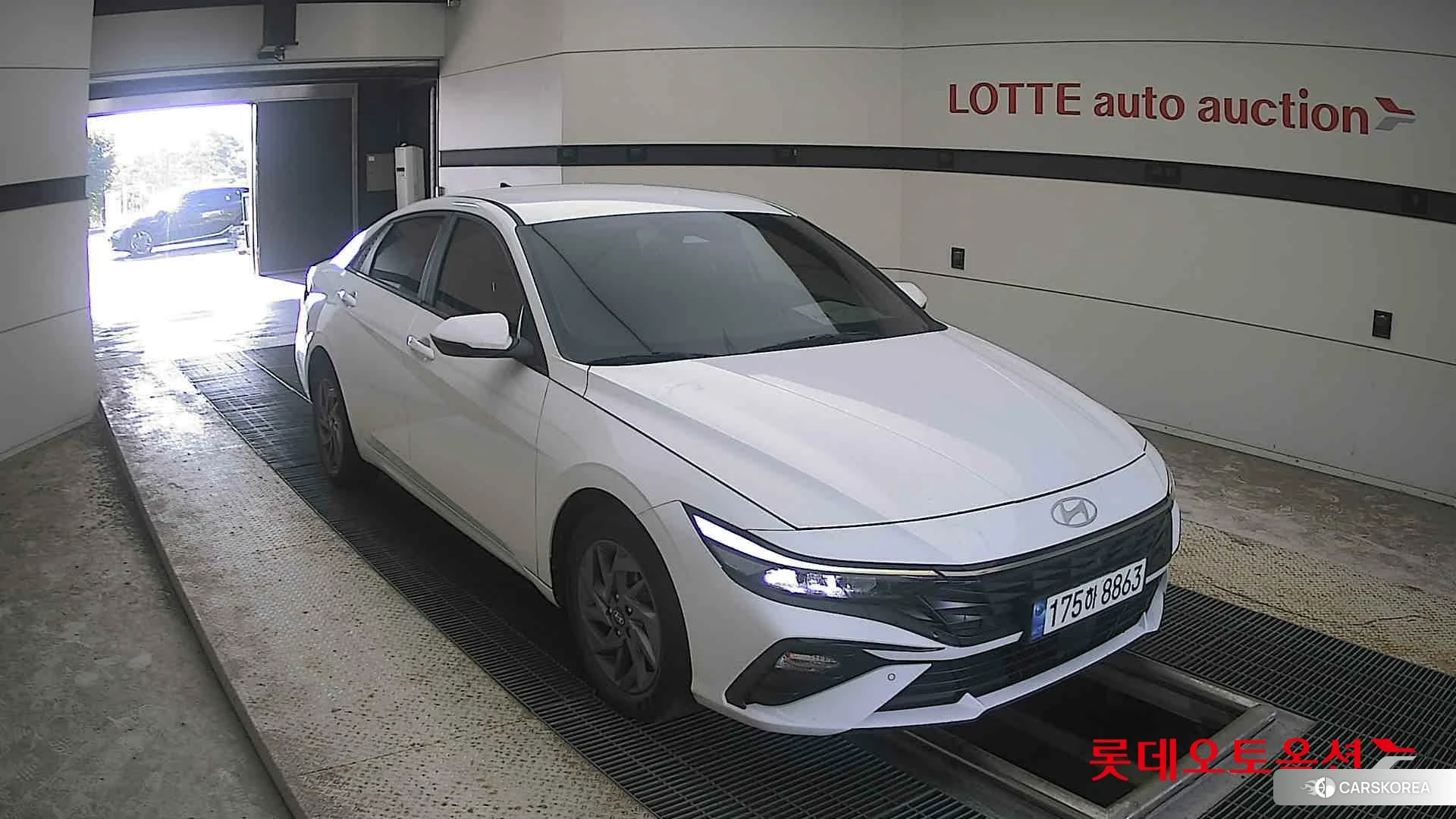 Hyundai Avante id 5001041 из Кореи 12