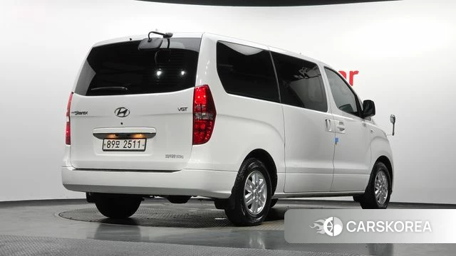 Hyundai The New Grand Starex id 4713093 из Кореи 12