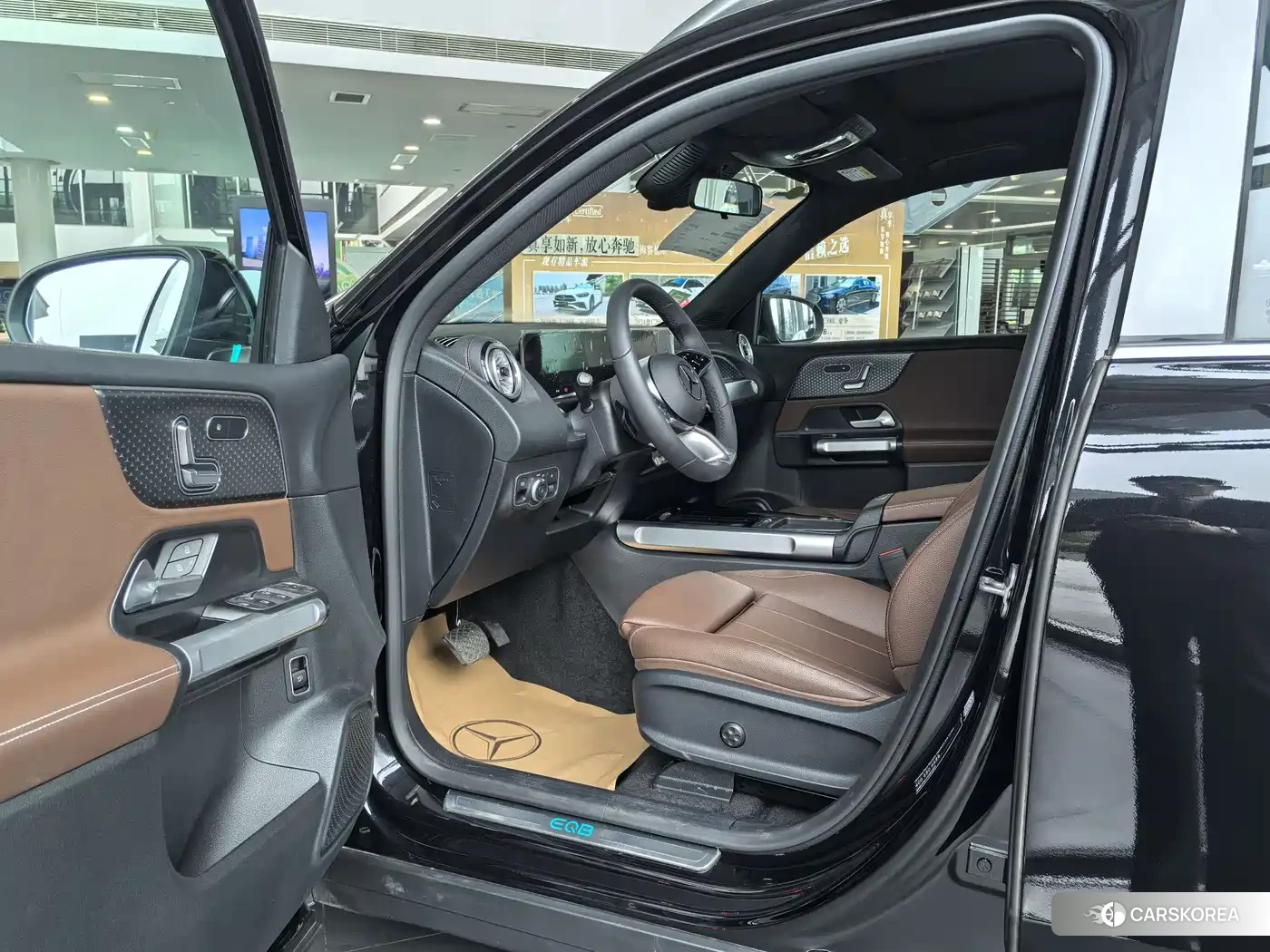 Mercedes-Benz EQB 2025 Черный из Китая, фото 2