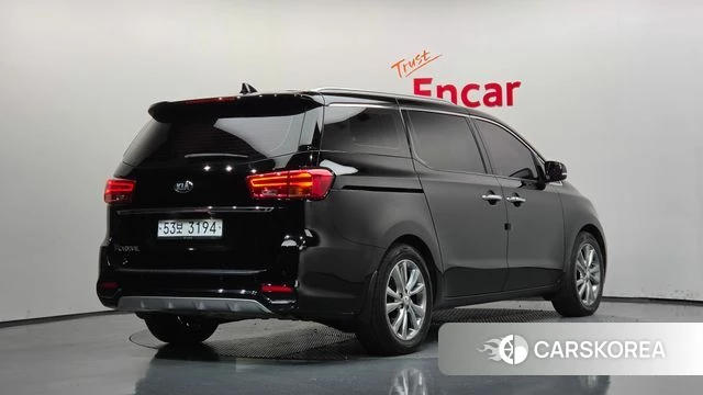 Kia The New Carnival id 4988280 из Кореи 12