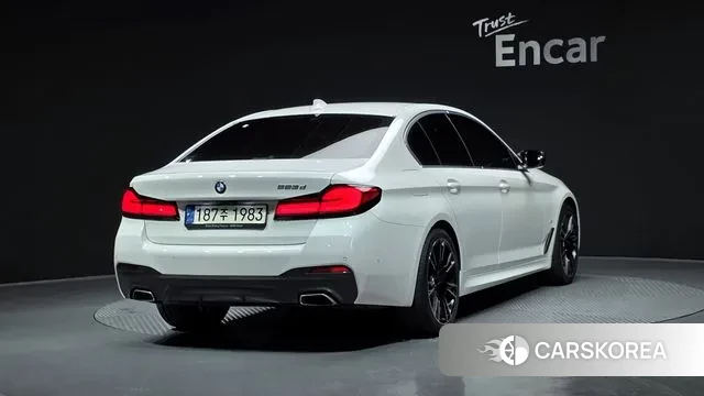 BMW 5 Series (G30) id 3753350 из Кореи 12