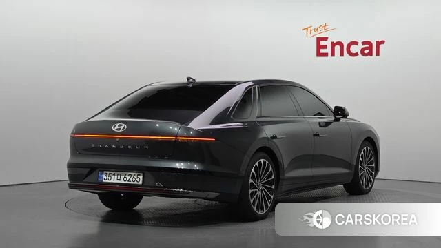 Hyundai Grandeur (GN7) id 5022039 из Кореи 12