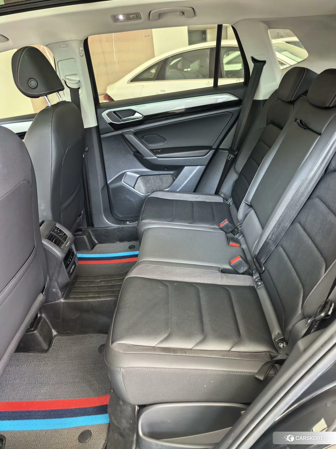 Volkswagen Tayron 2021 Черный из Китая, фото 4