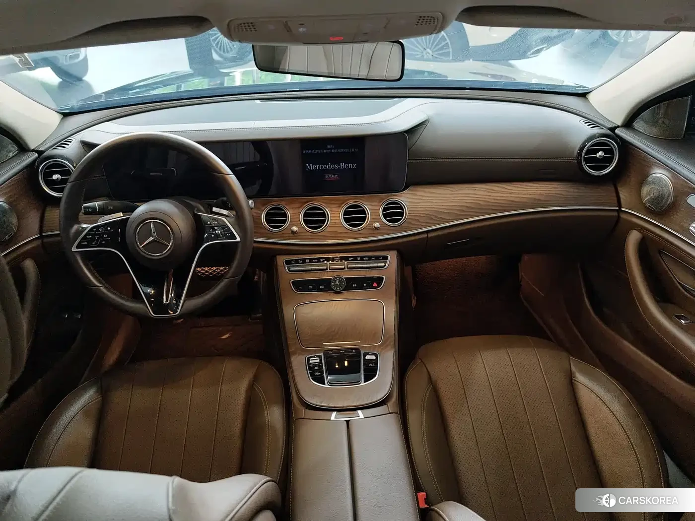 Mercedes-Benz E-Class 2023 Черный из Китая, фото 2
