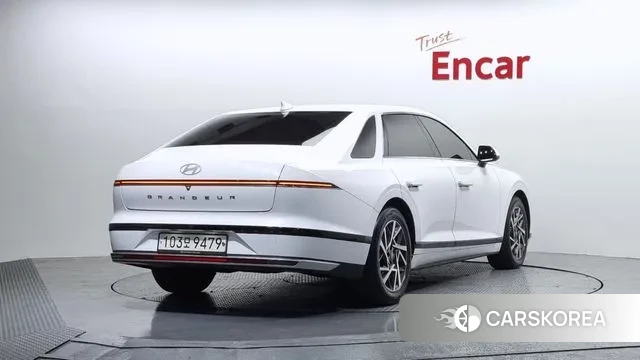 Hyundai Grandeur (GN7) id 3327517 из Кореи 12