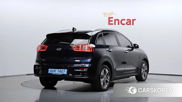 Kia Niro EV id 5018914 из Кореи 12
