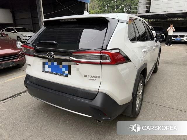 Toyota Wildlander 2021 Белый из Китая, фото 2