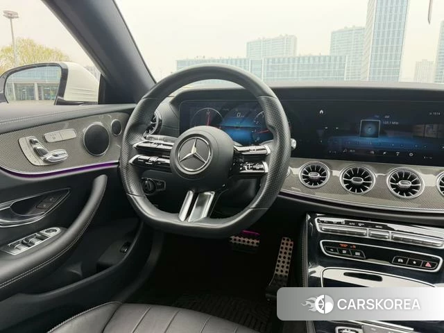 Mercedes-Benz E-Class 2021 Белый из Китая, фото 6