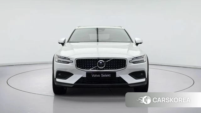 Volvo V60 Cross-Country 2nd Generation id 4904197 из Кореи 12