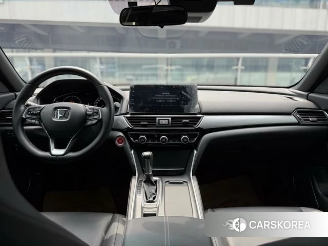 Honda Inspire 2023 Белый из Китая, фото 2