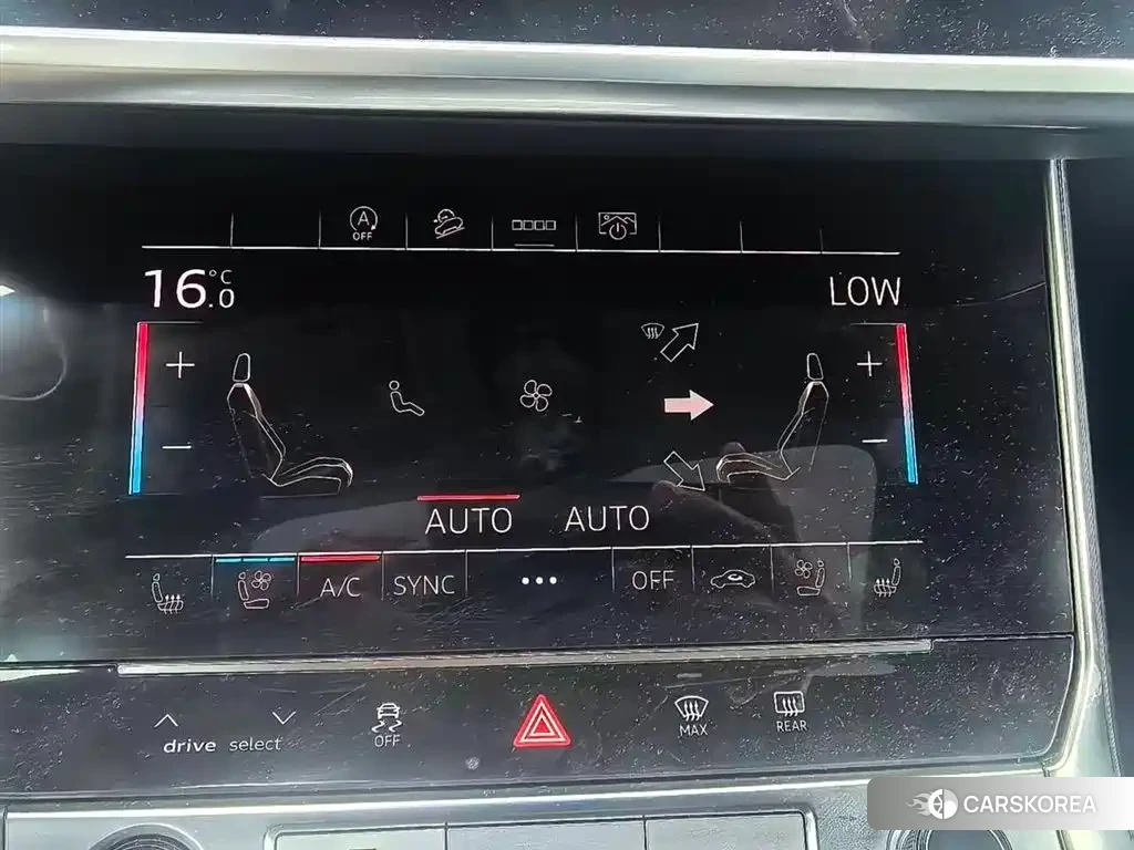 Audi A6 2025 Черный из Китая, фото 5