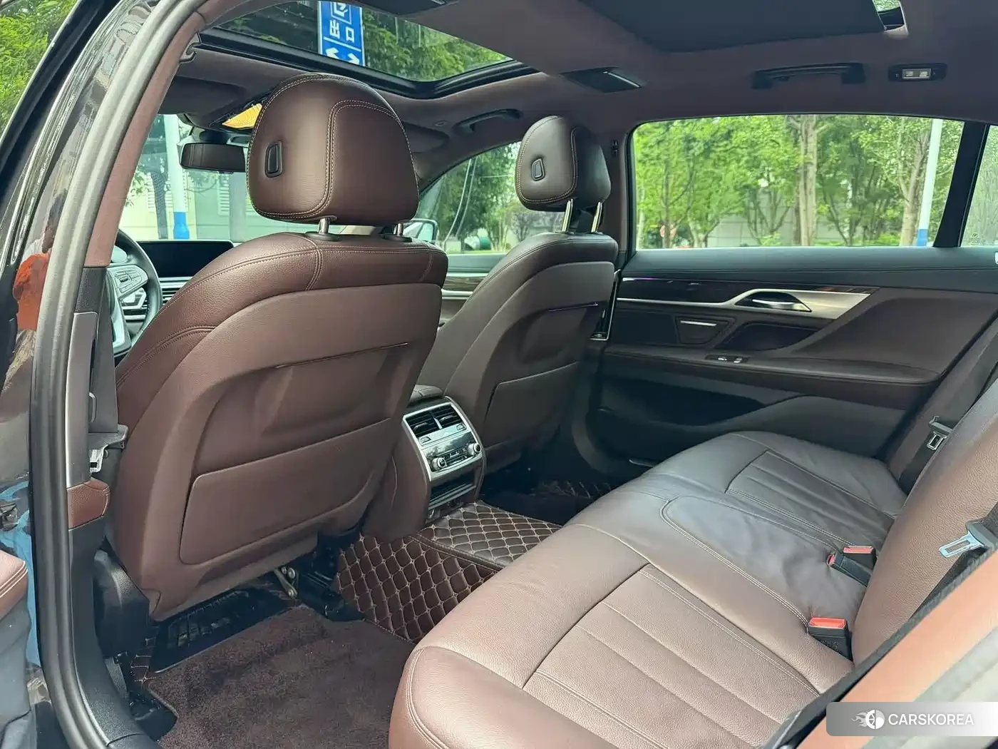 BMW 7 series 2019 Черный из Китая, фото 2