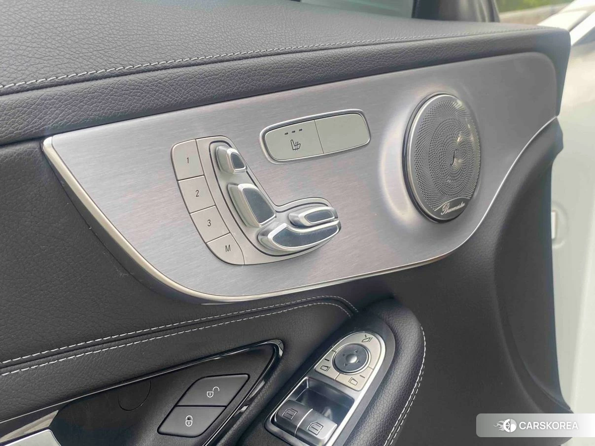 Mercedes-Benz C-class 2020 Белый из Китая, фото 3
