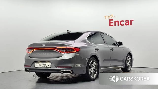 Hyundai Grandeur IG id 4694012 из Кореи 12
