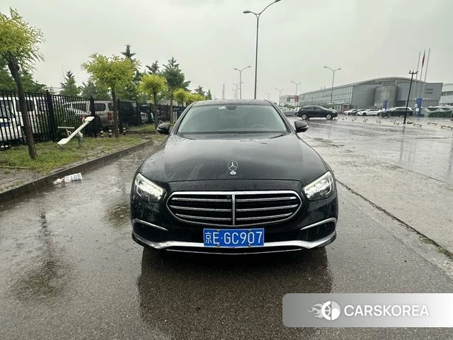 Mercedes-Benz E-Class 2021 Черный из Китая, фото 2