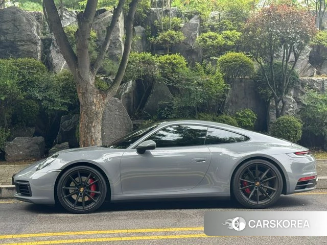 Porsche 911(992) id 4746401 из Кореи 12