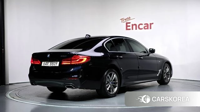 BMW 5 Series (G30) id 5042196 из Кореи 12