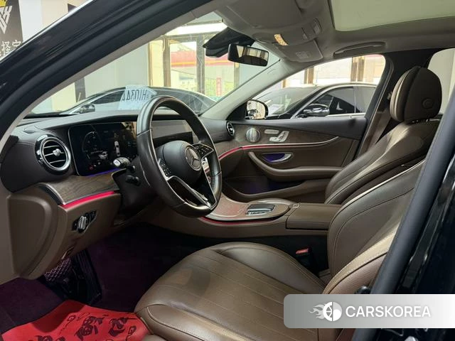 Mercedes-Benz E-Class 2021 Черный из Китая, фото 3