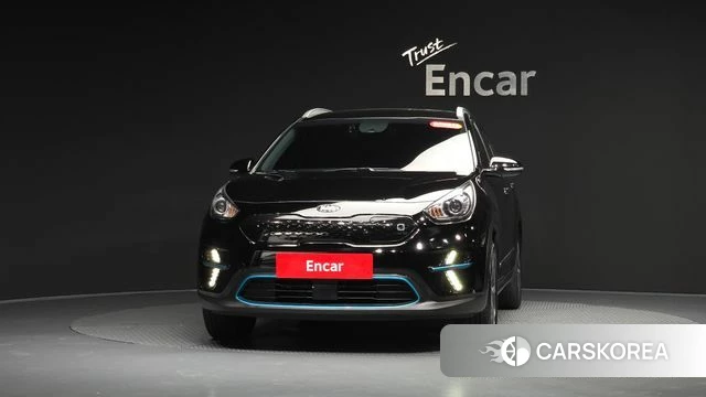 Kia Niro EV id 4930405 из Кореи 12
