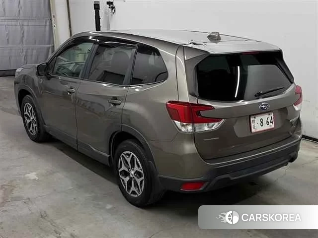 Subaru Forester 2019 из Японии, фото 2