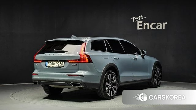 Volvo V60 Cross-Country 2nd Generation id 4518353 из Кореи 13