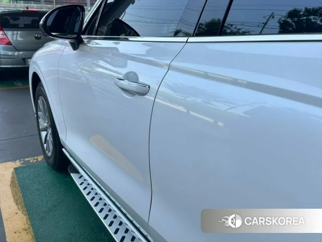 Genesis GV70 2024 Белый из Кореи, фото 2