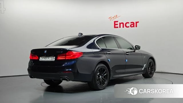 BMW 5 Series (G30) id 4937796 из Кореи 12