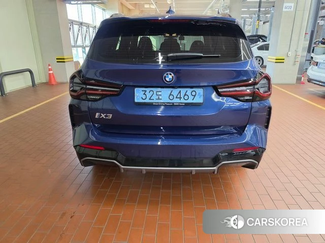 BMW iX3 2023 Синий из Кореи, фото 2