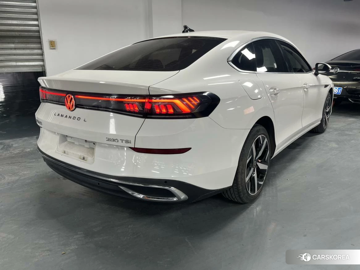 Volkswagen Lamando 2023 Белый из Китая, фото 2