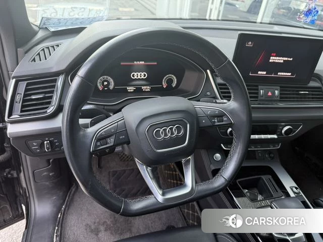 Audi Q5L 2021 Черный из Китая, фото 2